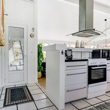 Feriehus Nilson - 1-4km From The Sea By Interhome *